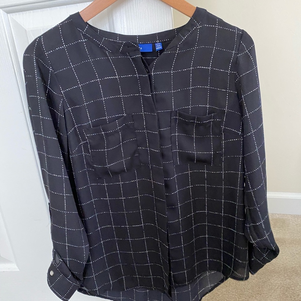 Black & white blouse